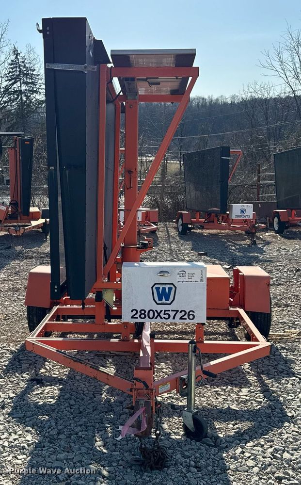 image for item EC4104 2014 Wanco WTLMB message board trailer