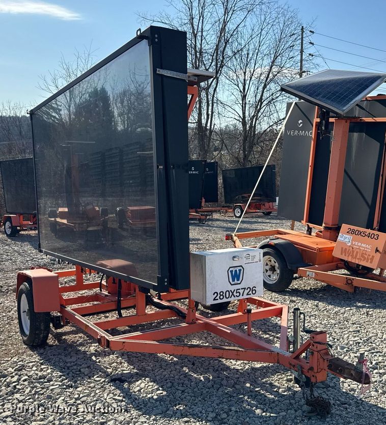 image for item EC4104 2014 Wanco WTLMB message board trailer