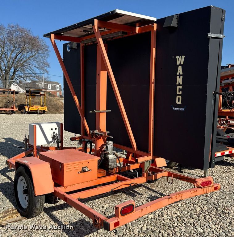image for item EC4104 2014 Wanco WTLMB message board trailer