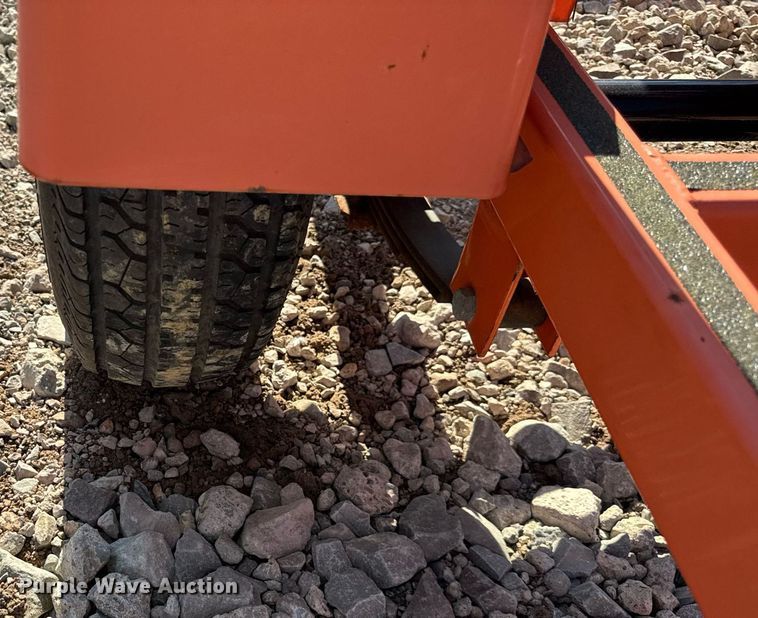 image for item EC4104 2014 Wanco WTLMB message board trailer