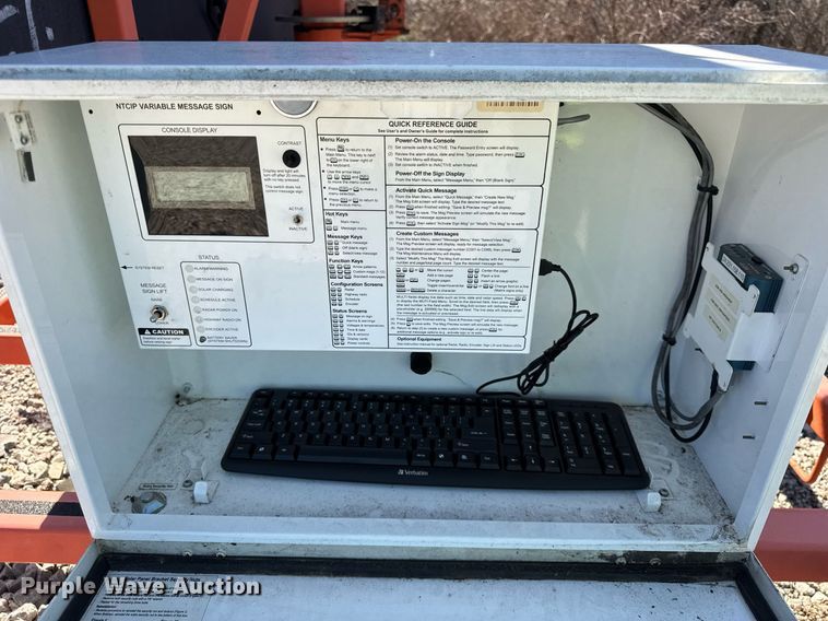 image for item EC4107 2012 Wanco WTLMB message board trailer