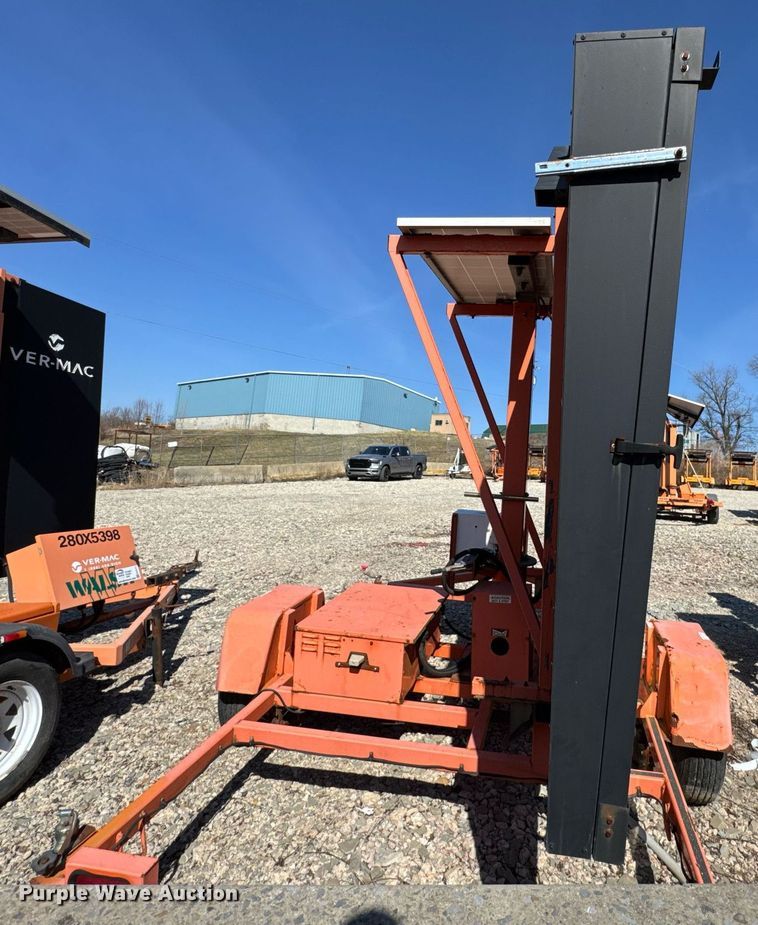 image for item EC4108 2012 Wanco WTLMB message board trailer