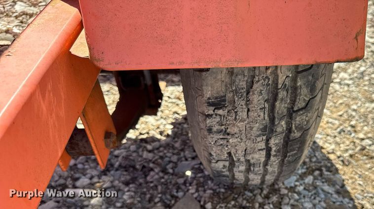 image for item EC4108 2012 Wanco WTLMB message board trailer