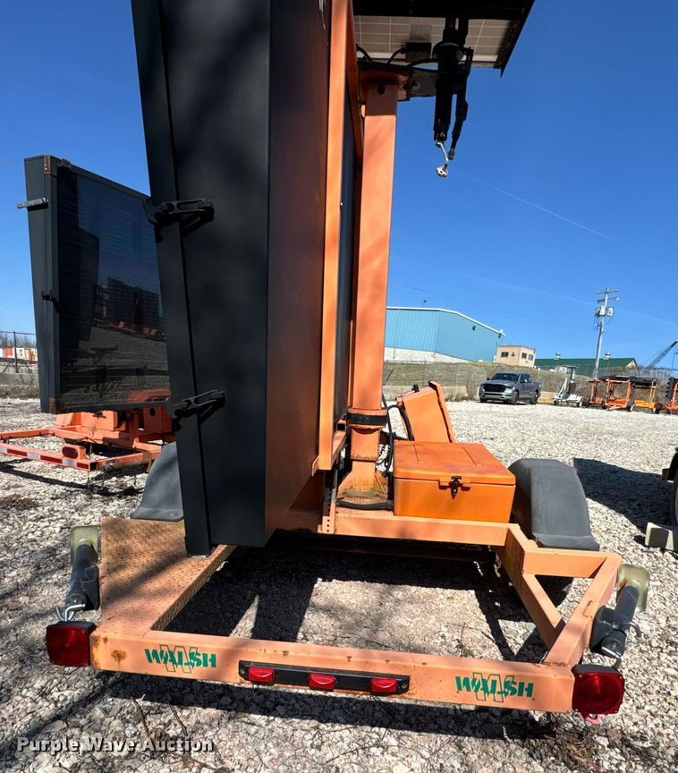 image for item EC4109 2012 Ver-Mac PCMS 1500 message board trailer