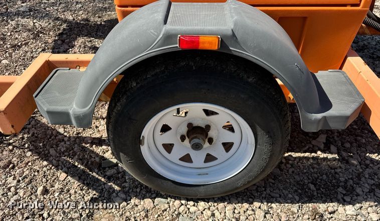 image for item EC4109 2012 Ver-Mac PCMS 1500 message board trailer