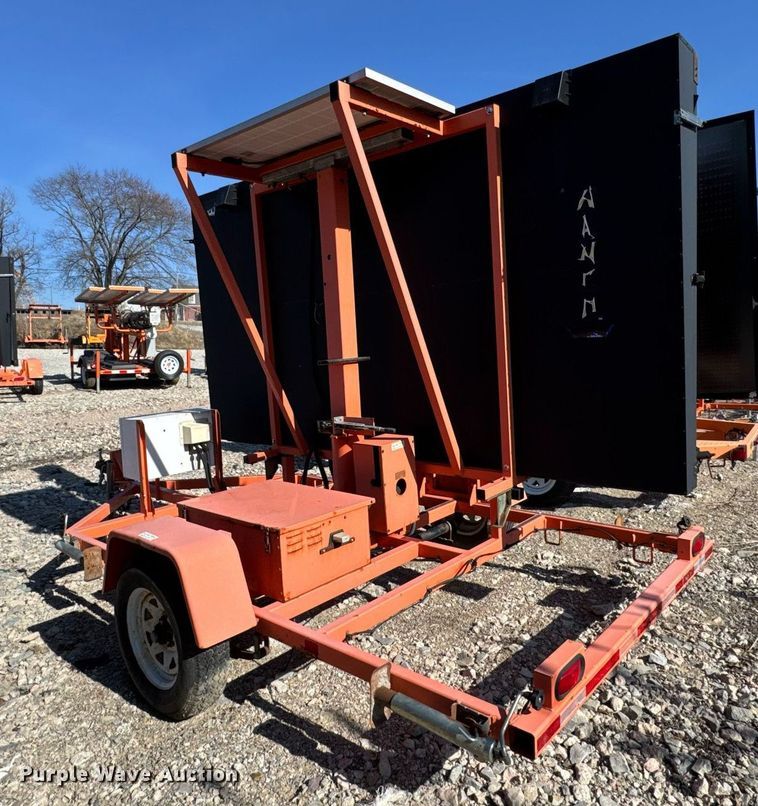 image for item EC4110 2012 Wanco WTLMB message board trailer