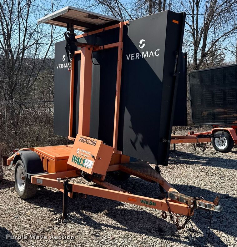 image for item EC4111 2012 Ver-Mac PCMS 1500 message board trailer