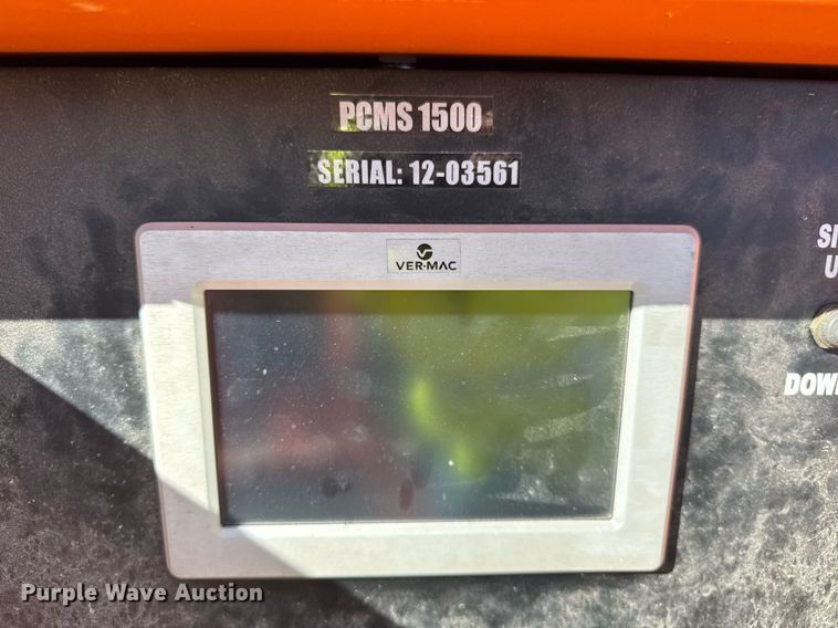 image for item EC4111 2012 Ver-Mac PCMS 1500 message board trailer