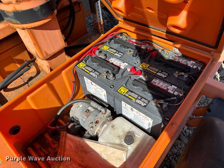 image for item EC4111 2012 Ver-Mac PCMS 1500 message board trailer