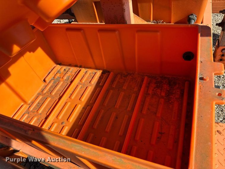 image for item EC4113 2012 Ver-Mac PCMS 1500 message board trailer