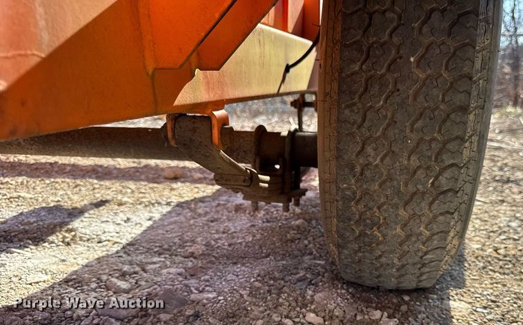 image for item EC4113 2012 Ver-Mac PCMS 1500 message board trailer