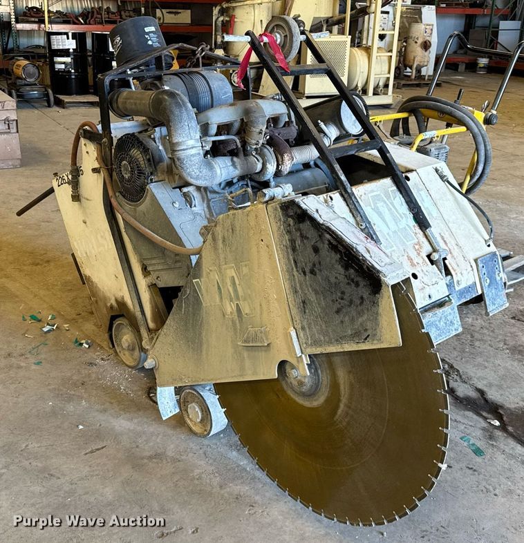 image for item EC4119 Diamond concrete saw