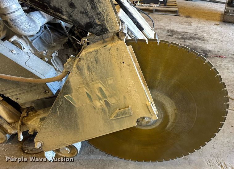 image for item EC4119 Diamond concrete saw