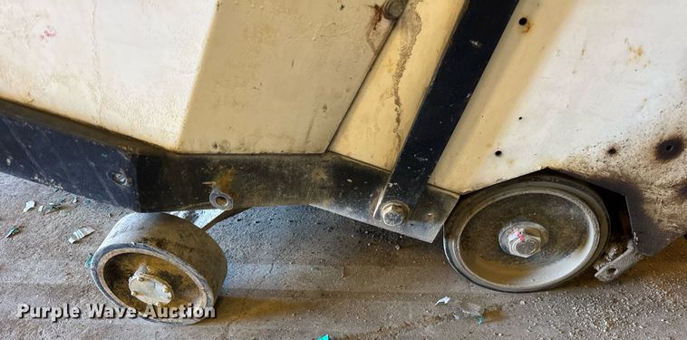 image for item EC4119 Diamond concrete saw