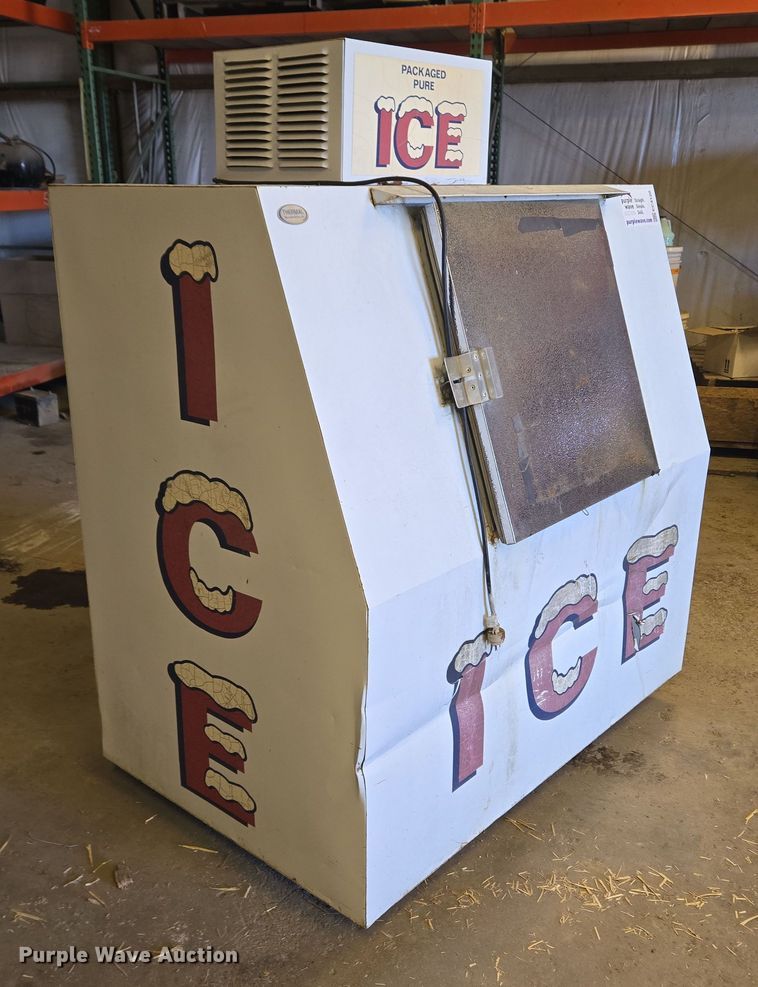image for item EC4120 Ice chest