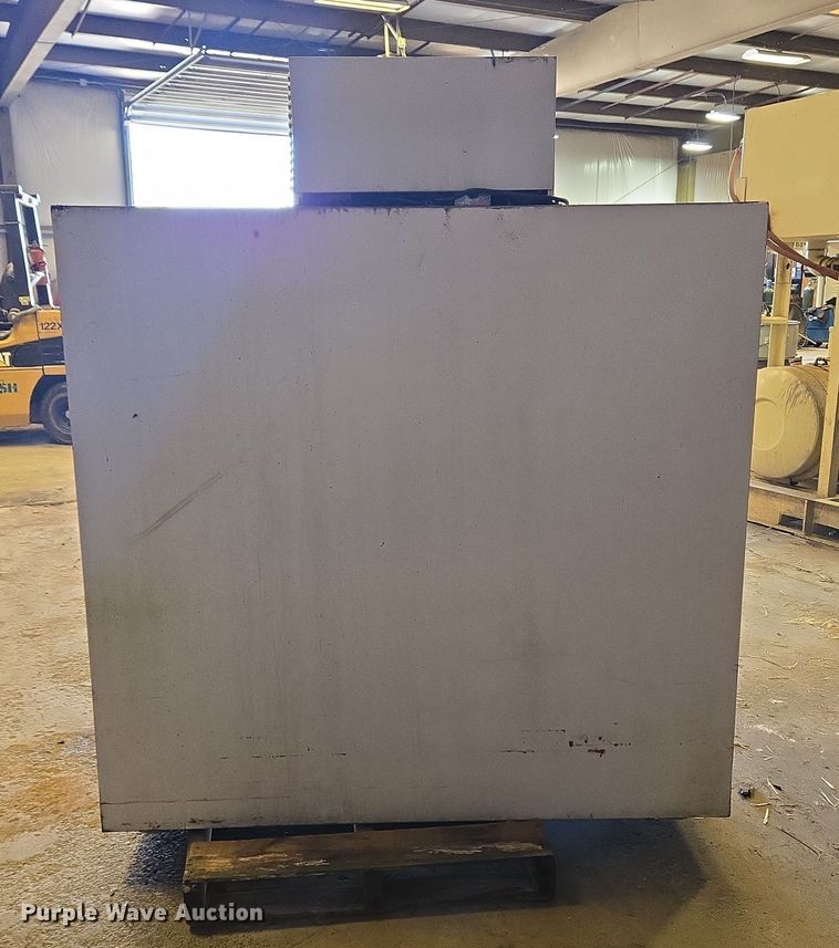 image for item EC4120 Ice chest