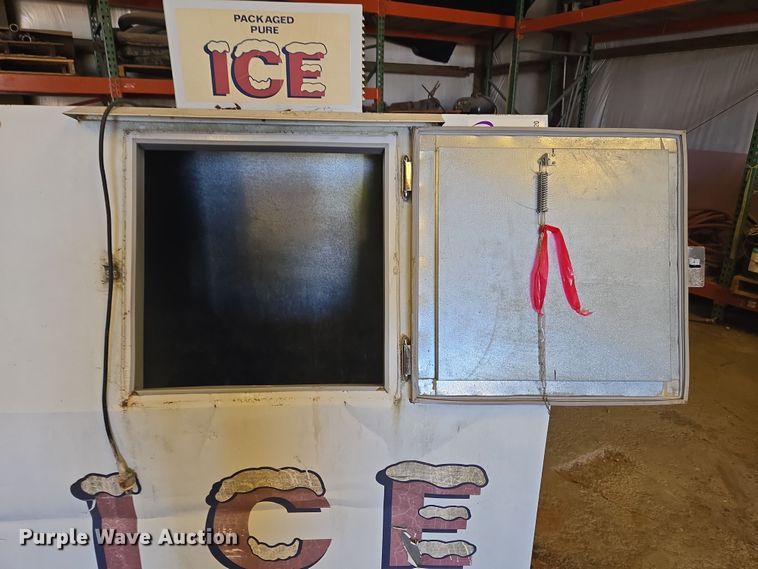 image for item EC4120 Ice chest