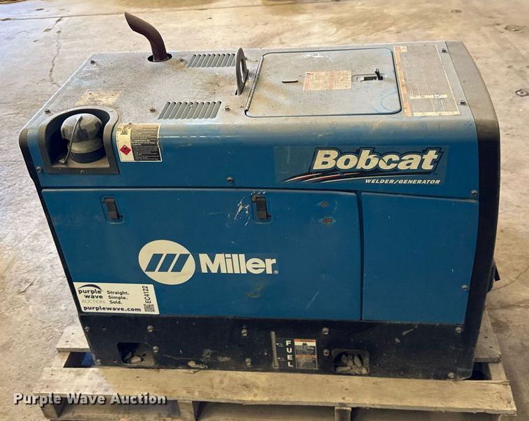 image for item EC4122 Miller Bobcat 250 welder/generator