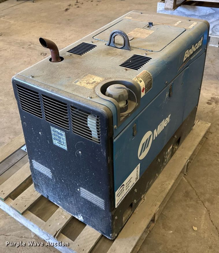 image for item EC4122 Miller Bobcat 250 welder/generator