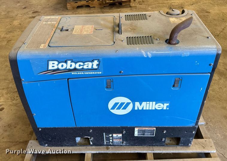 image for item EC4122 Miller Bobcat 250 welder/generator