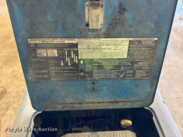 image for item EC4122 Miller Bobcat 250 welder/generator