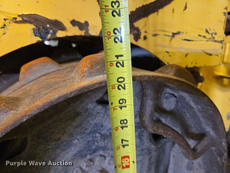 image for item EC4124 2017 Bomag BMP 8500 trench compactor