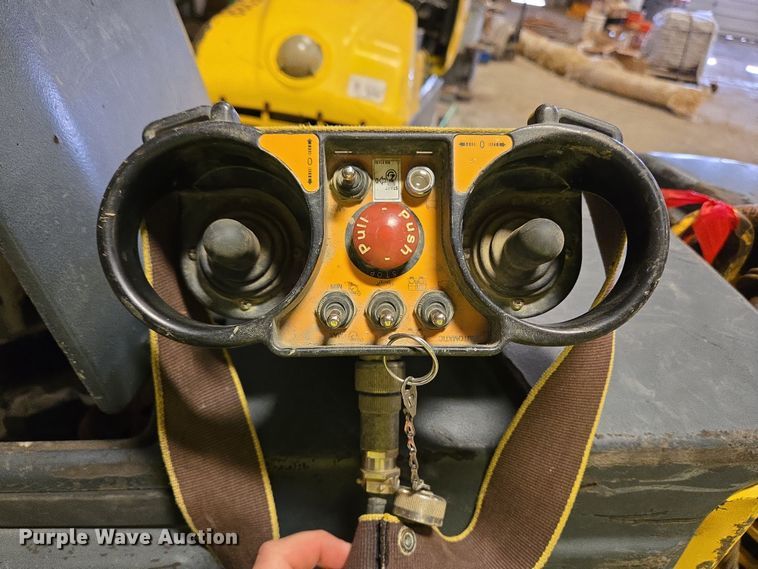 image for item EC4124 2017 Bomag BMP 8500 trench compactor