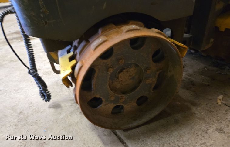 image for item EC4125 Wacker Neuson trench compactor