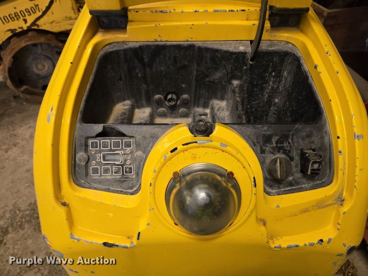 image for item EC4125 Wacker Neuson trench compactor