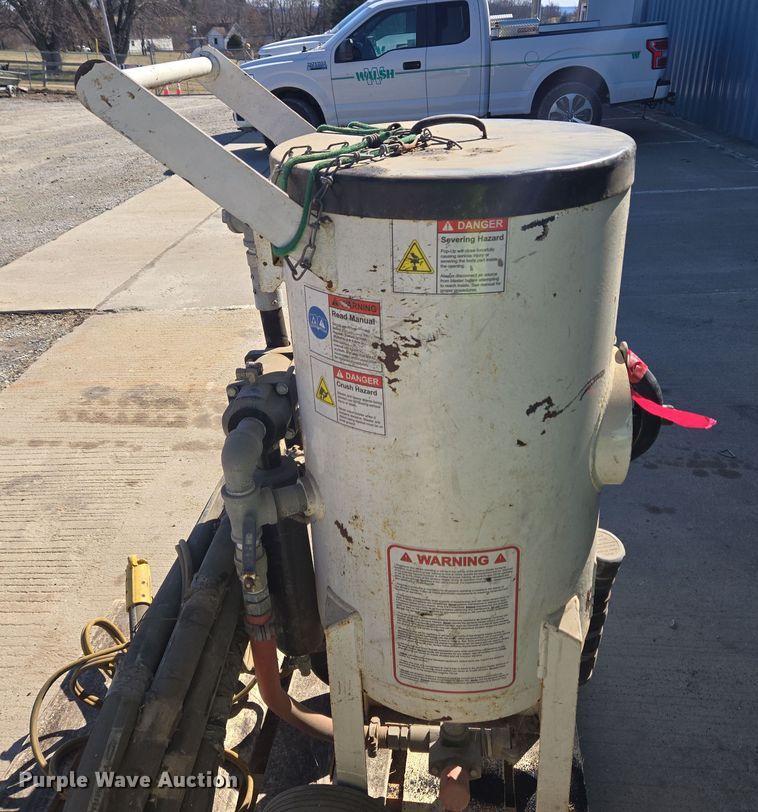 image for item EC4126 (2) sand blaster