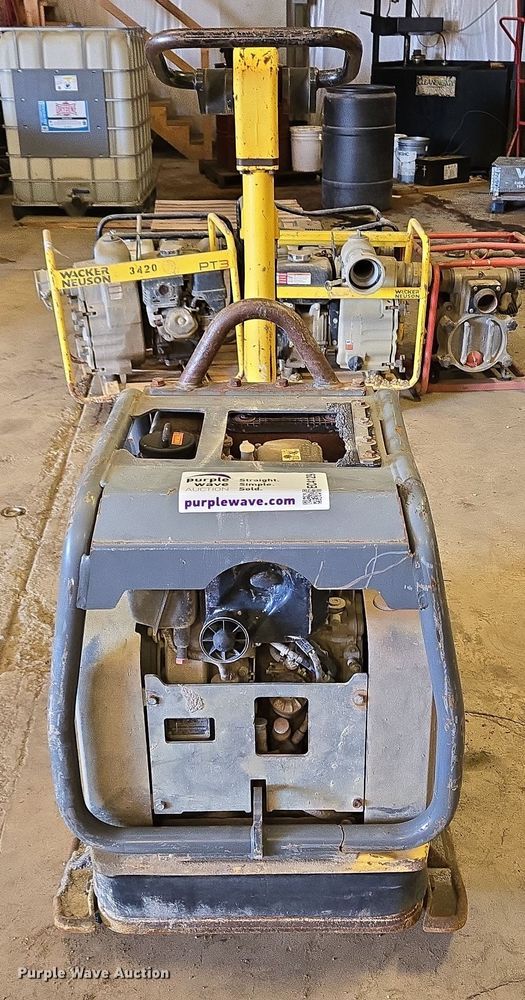 image for item EC4129 Wacker Neuson plate compactor