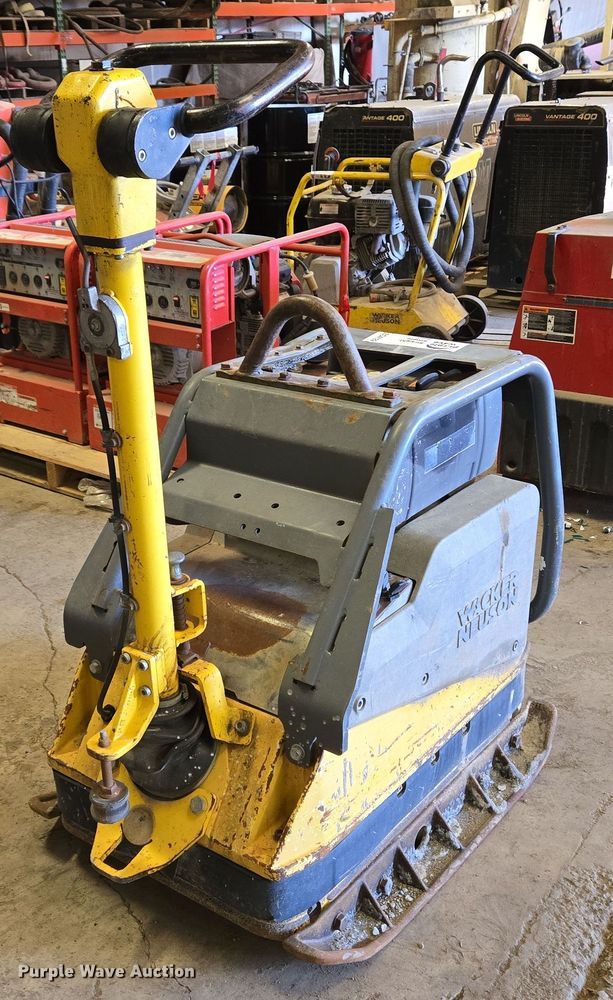 image for item EC4129 Wacker Neuson plate compactor