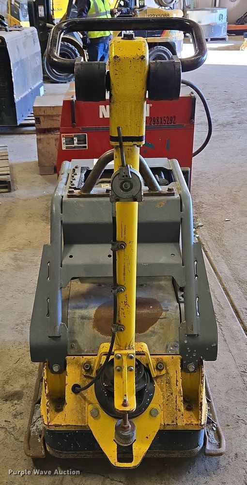 image for item EC4129 Wacker Neuson plate compactor