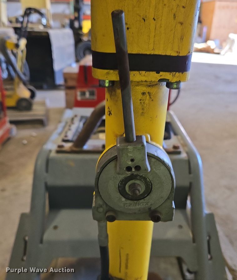 image for item EC4129 Wacker Neuson plate compactor