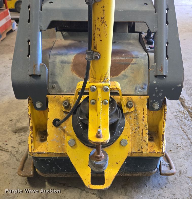 image for item EC4129 Wacker Neuson plate compactor