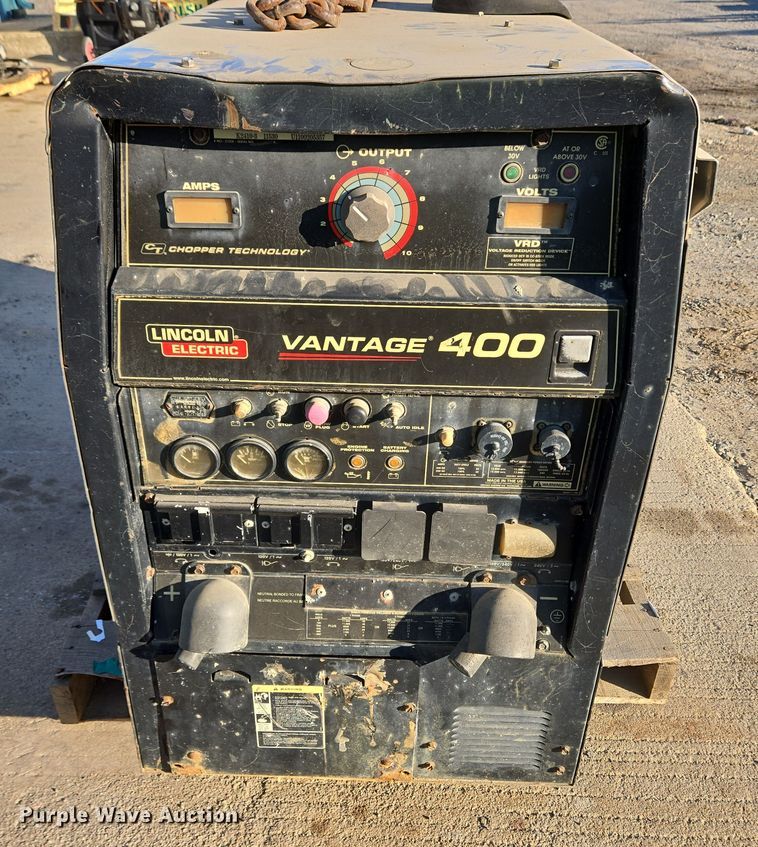 image for item EC4130 Lincoln Electric Vantage 400 welder/generator