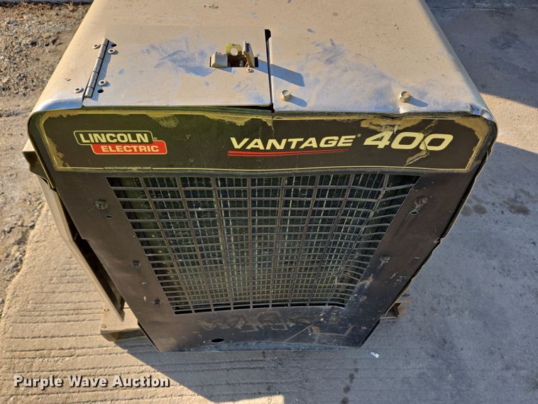 image for item EC4130 Lincoln Electric Vantage 400 welder/generator
