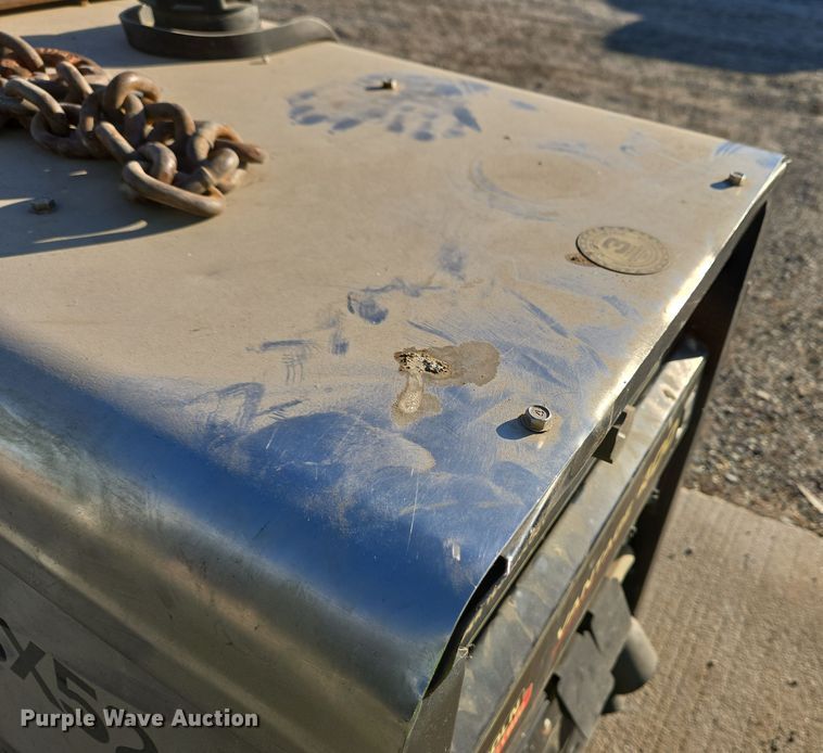 image for item EC4130 Lincoln Electric Vantage 400 welder/generator