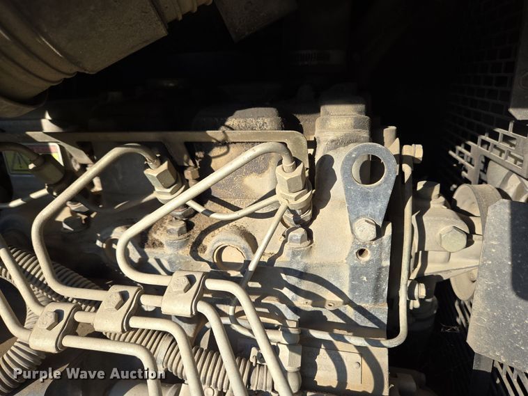 image for item EC4130 Lincoln Electric Vantage 400 welder/generator