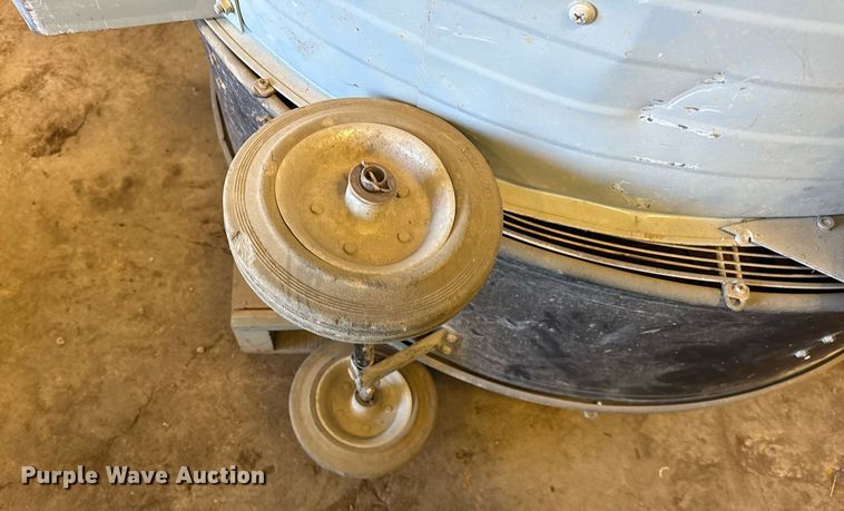 image for item EC4133 (2) Airmaster fans