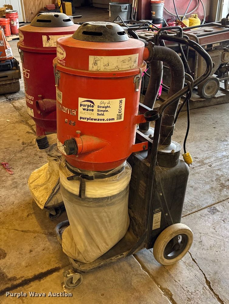 image for item EC4136 (2) dust extractors