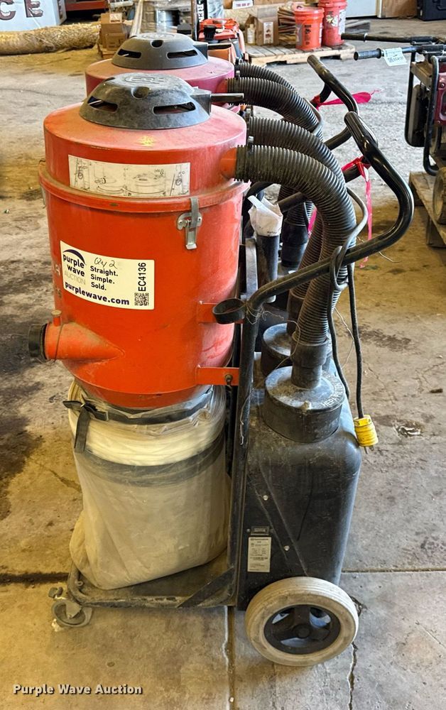 image for item EC4136 (2) dust extractors