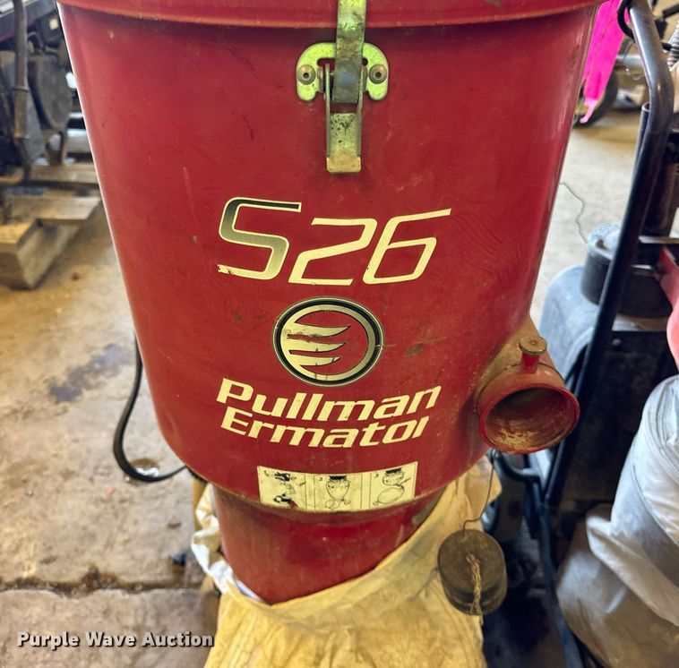 image for item EC4136 (2) dust extractors