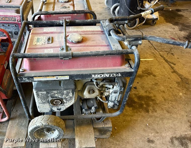 image for item EC4137 (4) generators