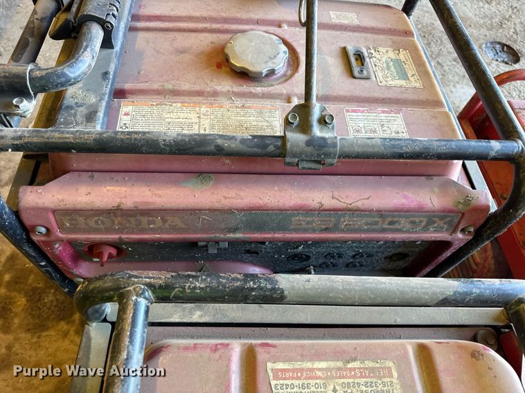 image for item EC4137 (4) generators