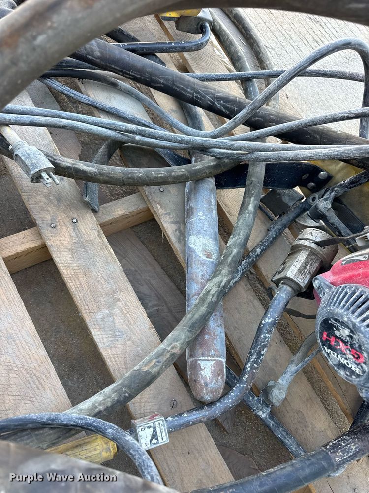 image for item EC4140 Oztec BP50A concrete vibrator