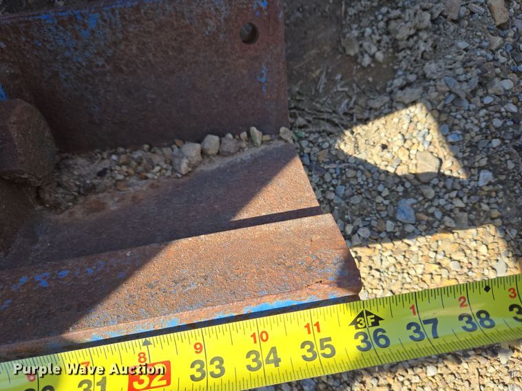 image for item EC4146 (3) Kenco barrier clamps