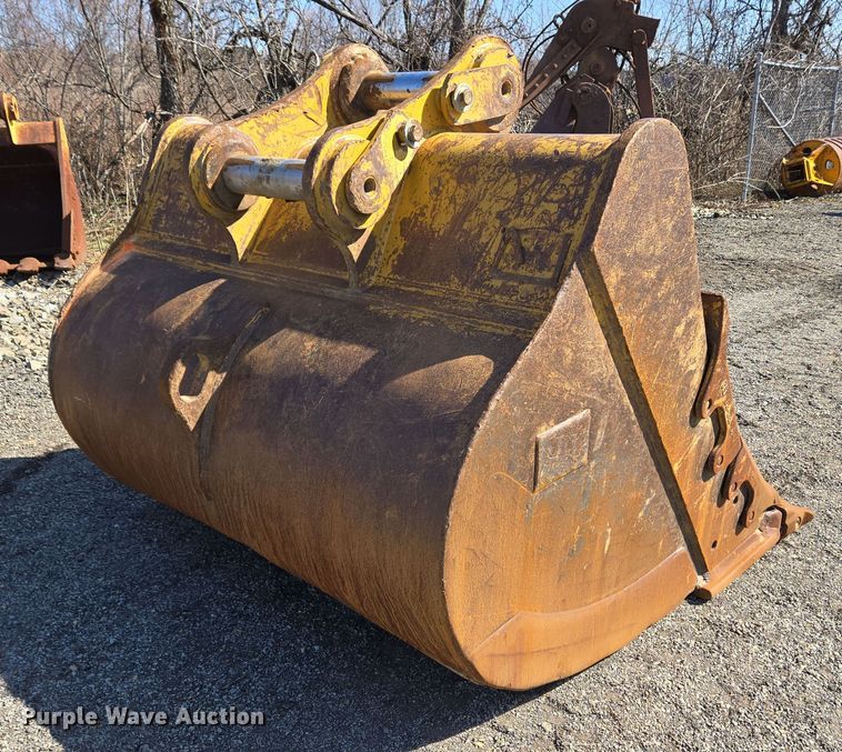 image for item EC4147 67