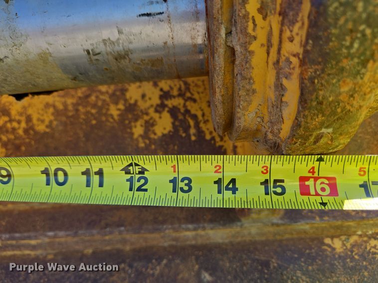 image for item EC4147 67