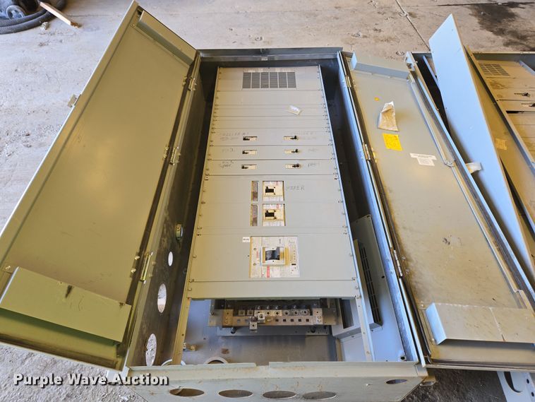 image for item EC4148 (2) distribution boards